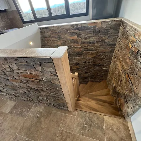 Le Petit Bascans Jacuzzi Piscine Salle De Sport Privat bolig *